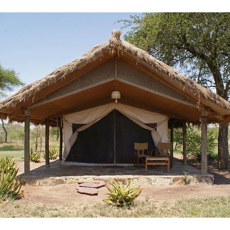 Ikoma Bush Camp Robanda Buitenkant foto